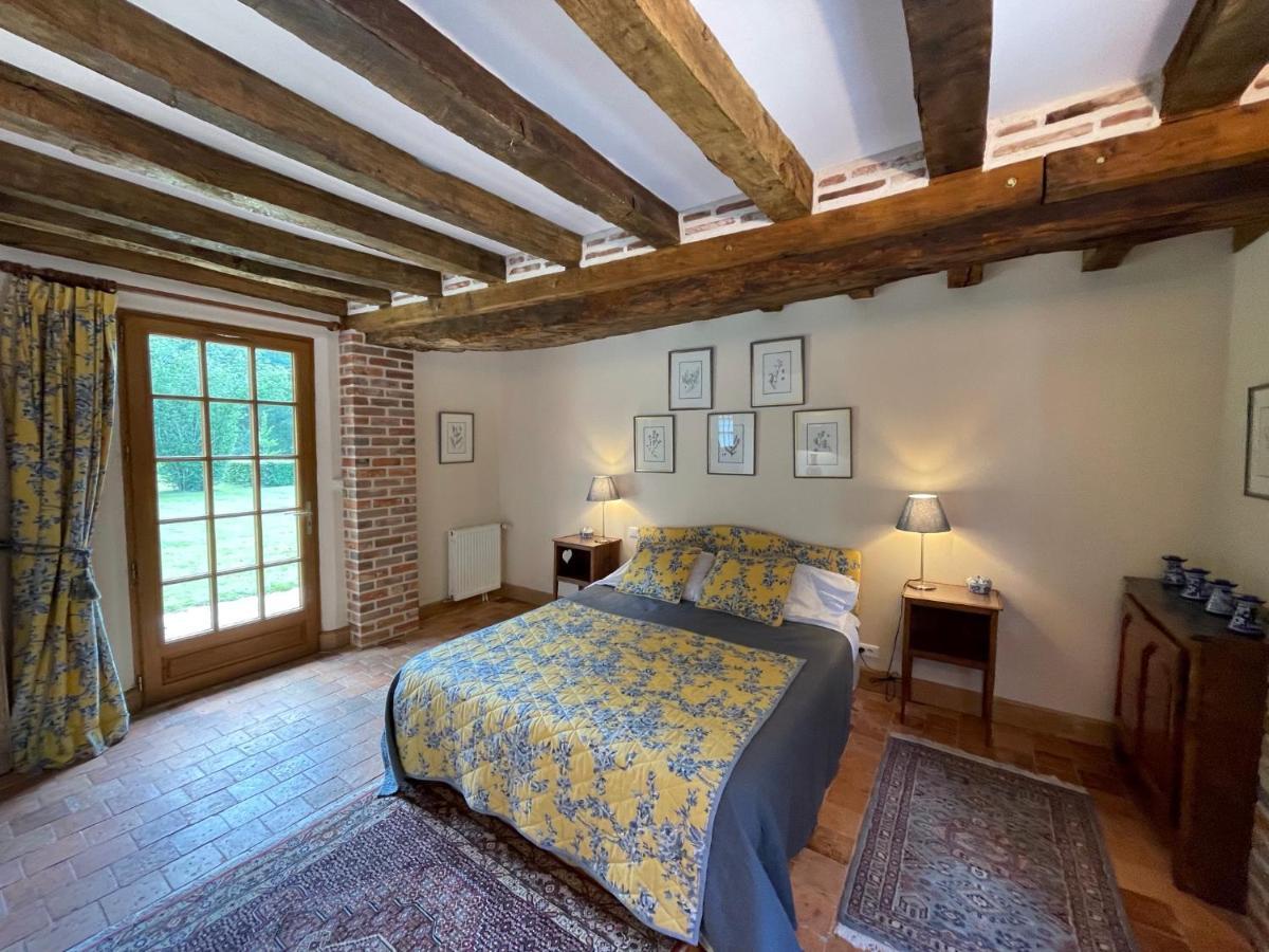 Les Vieux Guays Bed & Breakfast Cerdon  Eksteriør bilde